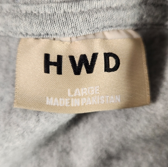 NWT Men's Halfway Dead Hoodie - Picture 3 of 4